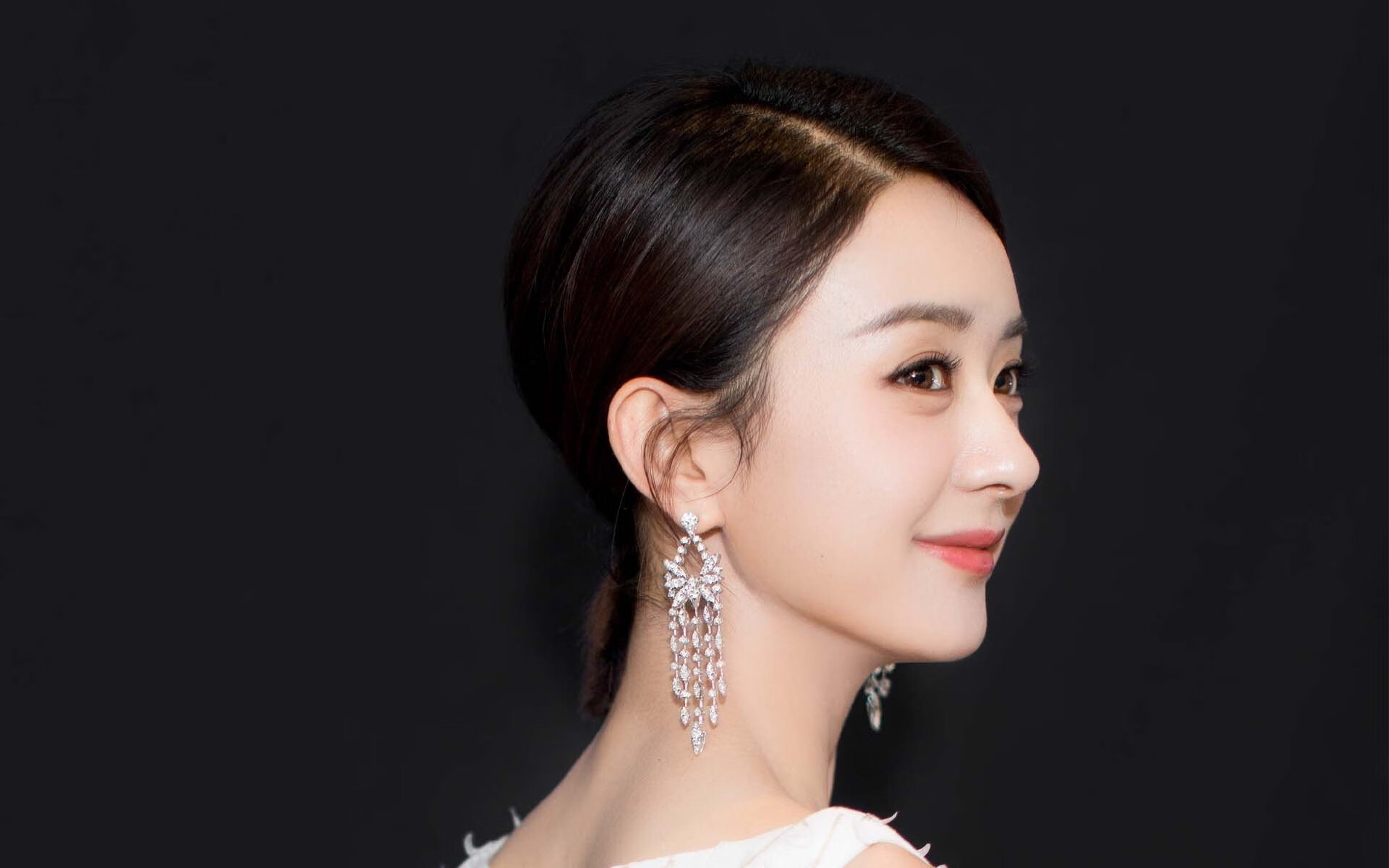 爱游戏体育官方在线-《Ning：用实力证明自己，争夺赛场最强位置》